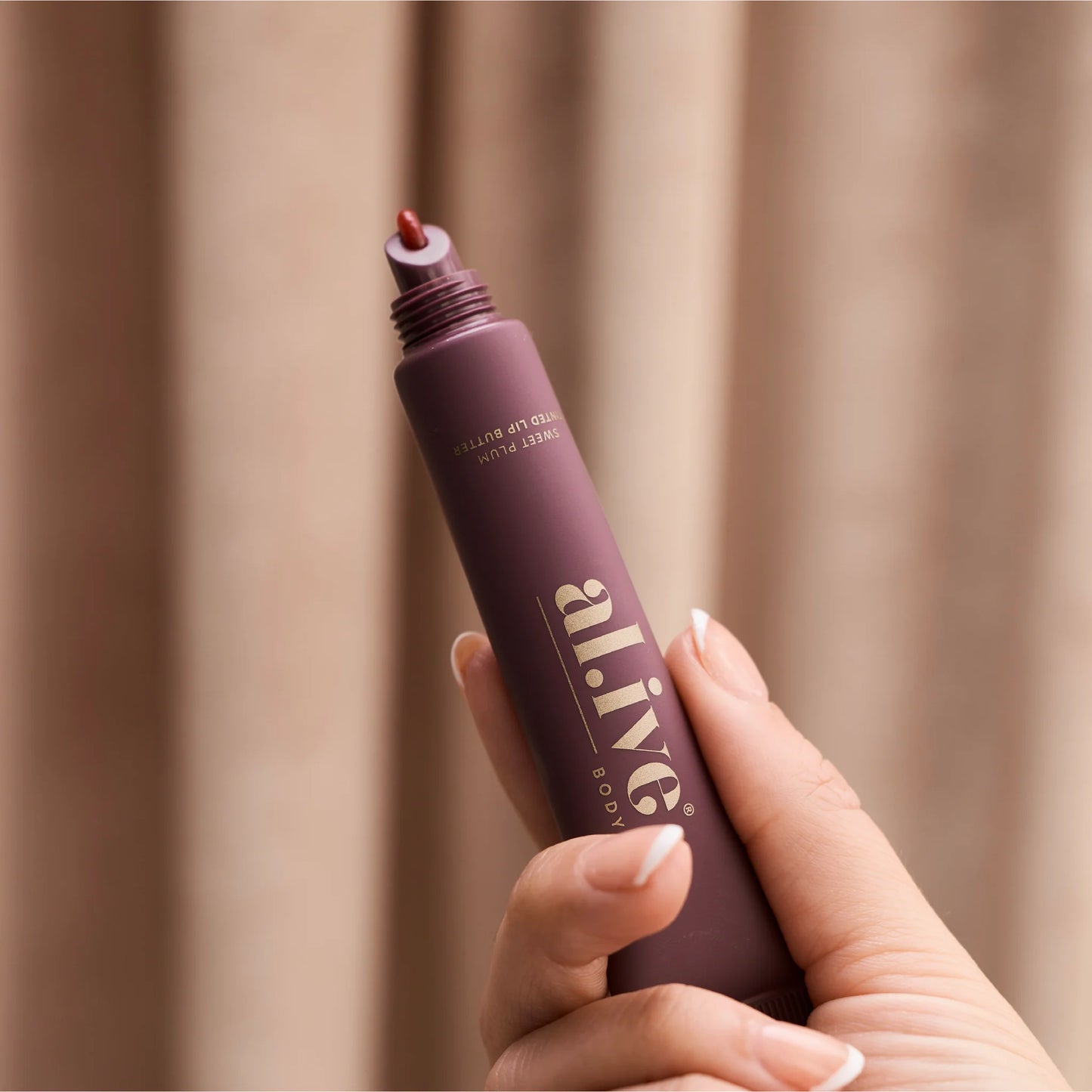 Al.ive Tinted Lip Butter Ornament - Sweet Plum