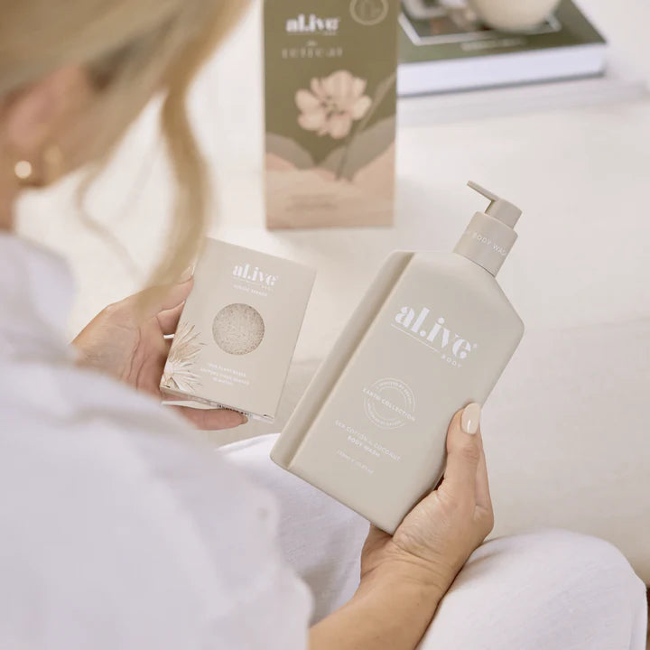 Al.ive Body - The Retreat shower gift set - sea cotton & coconut